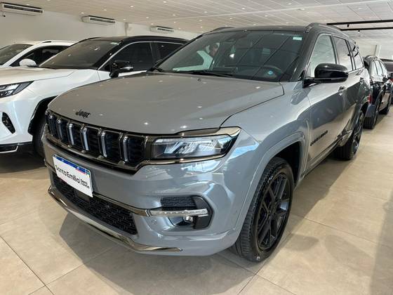 JEEP COMMANDER 2.0 HURRICANE 4 TURBO GASOLINA BLACKHAWK AT9 JEEP COMMANDER 2.0 HURRICANE 4 TURBO GASOLINA BLACKHAWK AT9